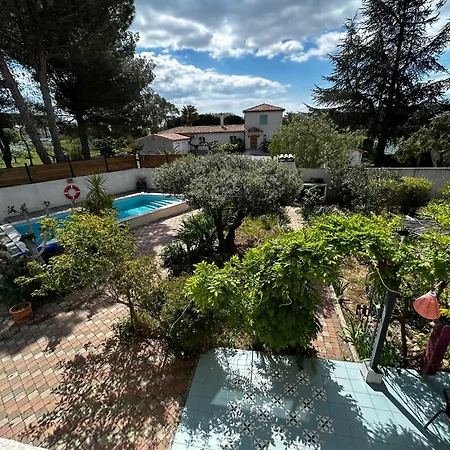 Casa de Férias Maison De Charme Invitation Aux Voyages Piscine Jardin Calme 10Mn De Beziers 20Mn Des Plages *